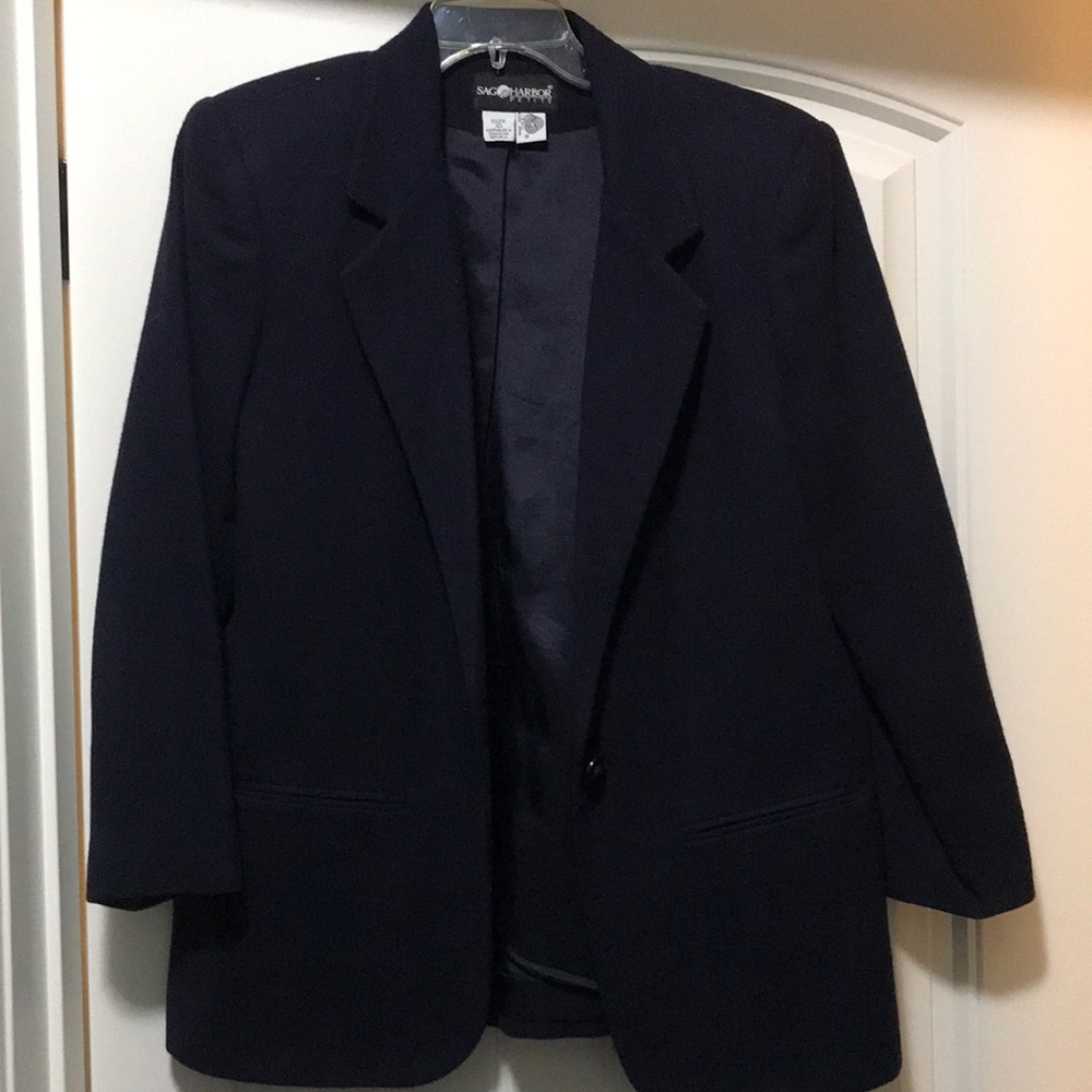 Vintage Sag Harbor Petite Black Blazer